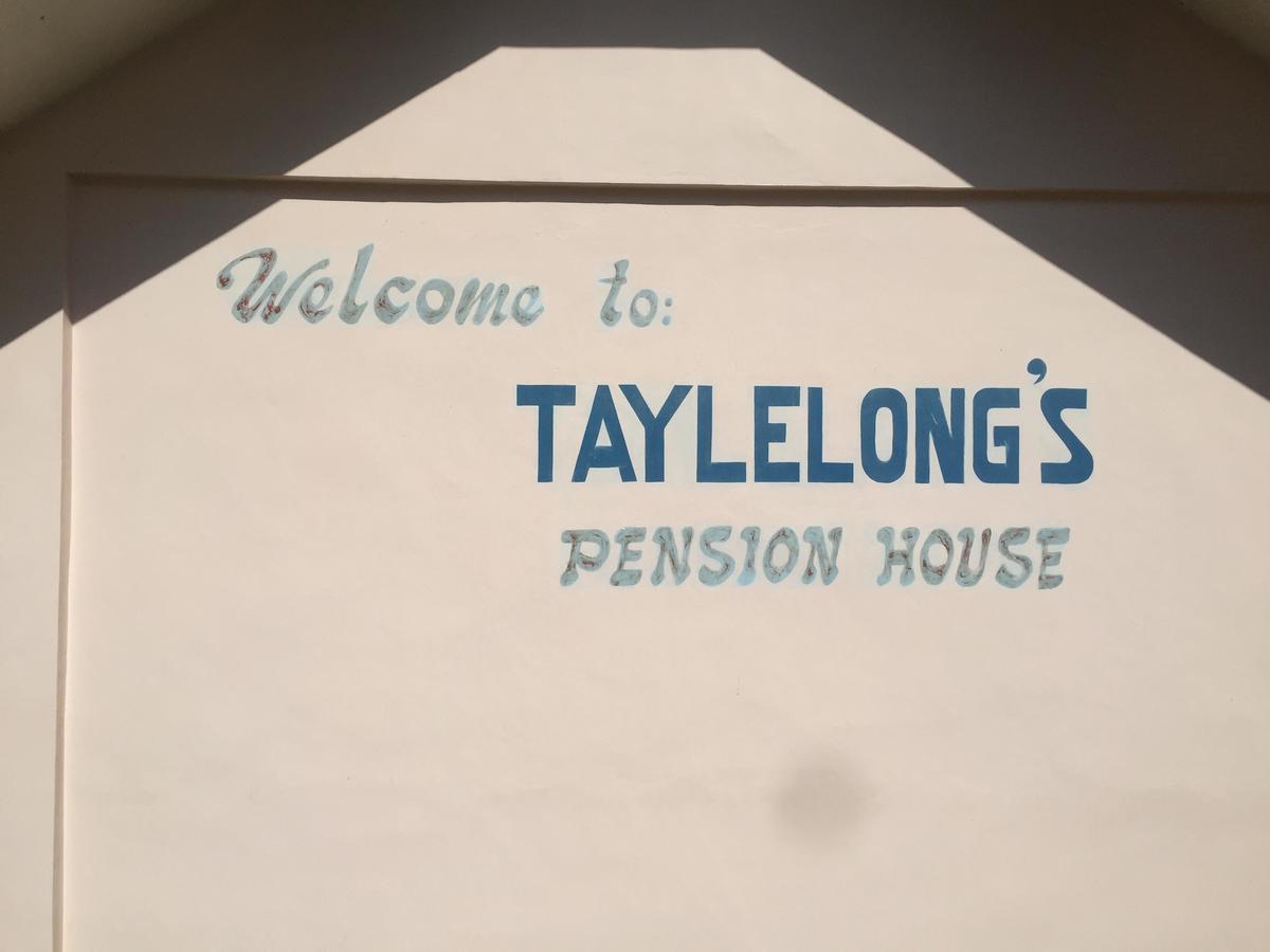 Tay Lelong'S Pension House Taytay  Exterior photo